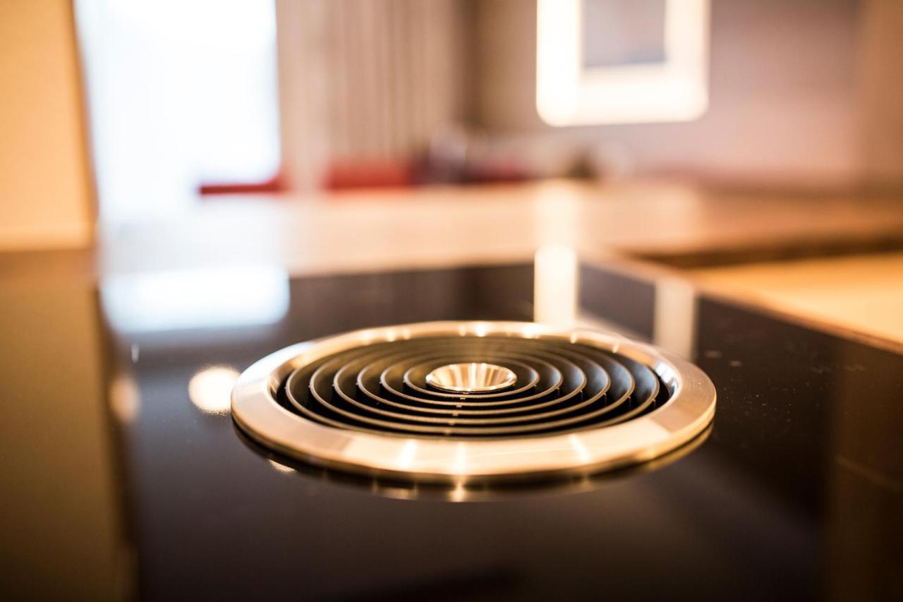 Slow Living Suite - Ferienwohnung Mit Privater Sauna & Garten Фис Экстерьер фото