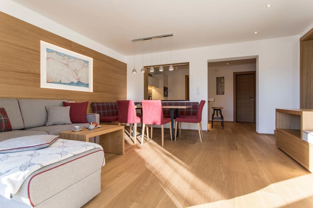 Slow Living Suite - Ferienwohnung Mit Privater Sauna & Garten Фис Экстерьер фото
