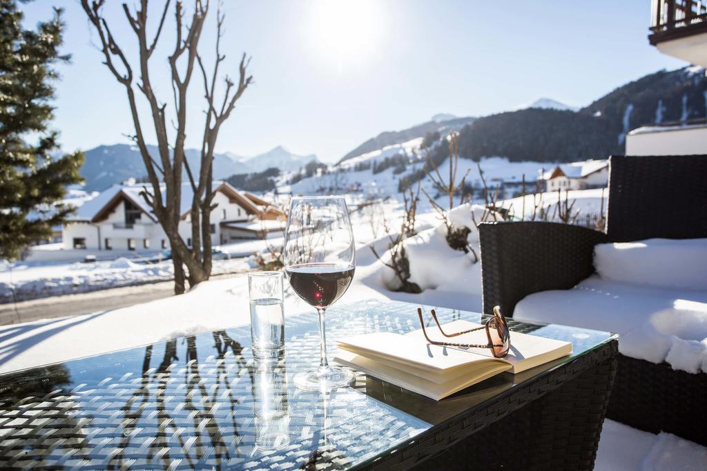 Slow Living Suite - Ferienwohnung Mit Privater Sauna & Garten Фис Экстерьер фото